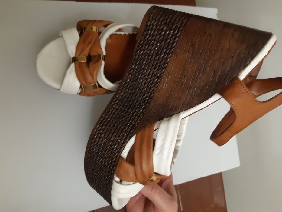 Босоножки LA PINTA