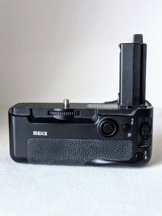 Meike MK-A7R IV Pro Punho de bateria para Sony A7R IV A7IV A9II A7SIII