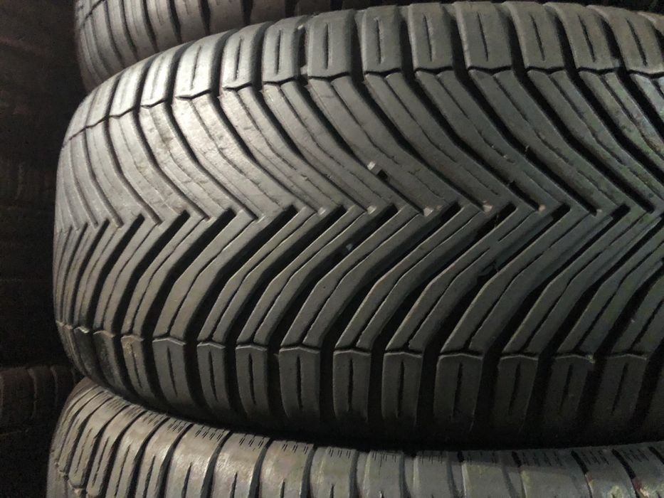 Шини всесезонные 225/50 18 Michelin CrossClimate пара