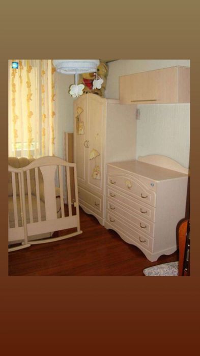 Дитячі меблі ( шафа, ліжко, 2 комоди) "Pali" Італія