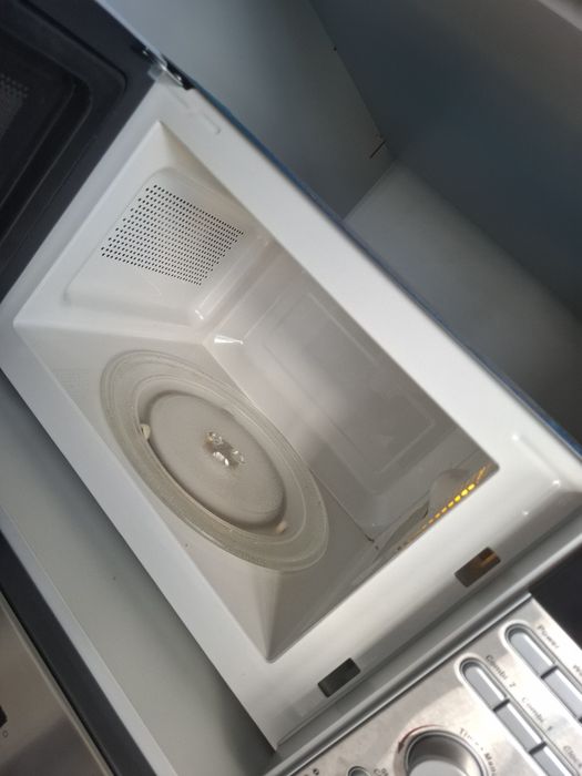 Micro-ondas Electronia com Grill – Usado