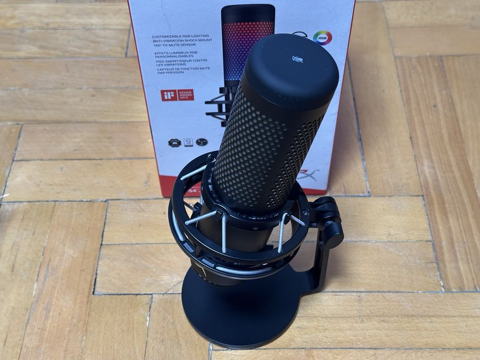 Микрофон HyperX QuadCast S