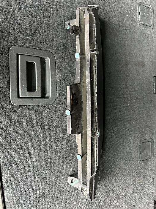 Поворотник Audi Q7 4L Sline11 діодів (Правий) 4L0953042 D