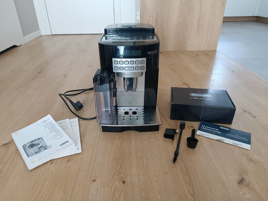 De'Longhi Magnifica S Cappuccino ECAM 22.360B