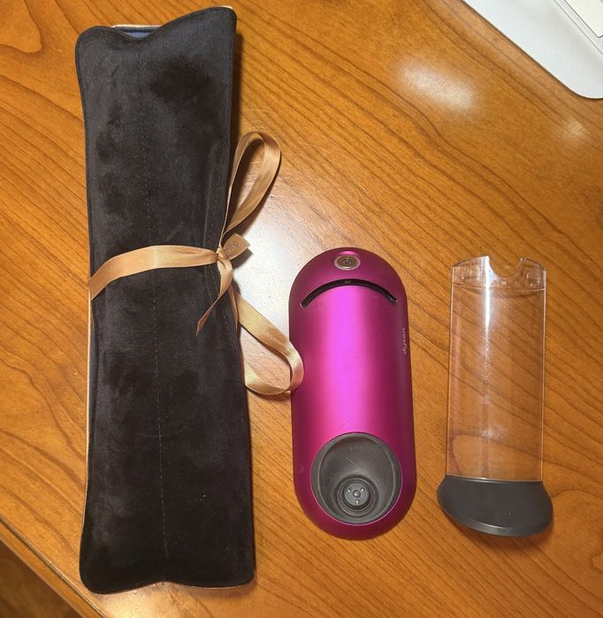 випрямляч для волосся Dyson Corrale HS03.