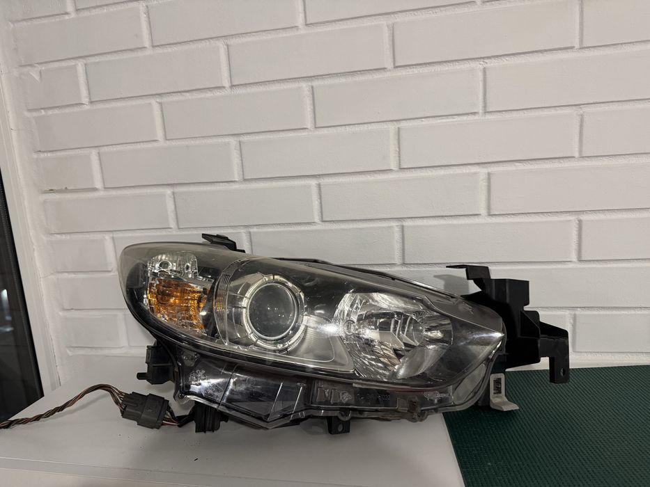 Продам Фару Мазда 6 Gj