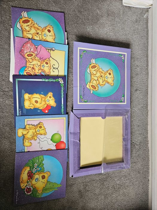 Набір милих відкриток з мишком з конвертами на різні випадки. Британія