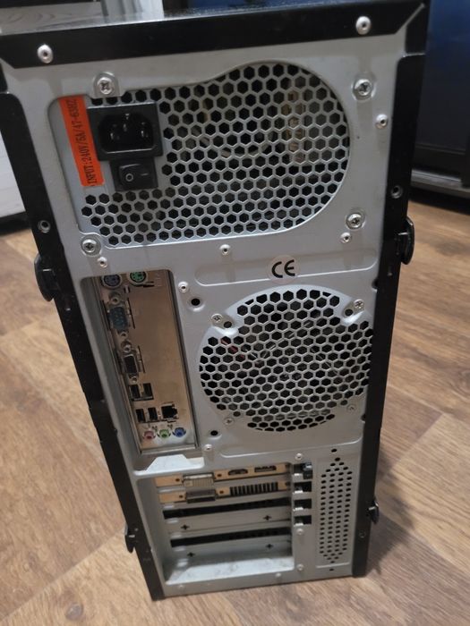 Продам Системный Блок  б/у