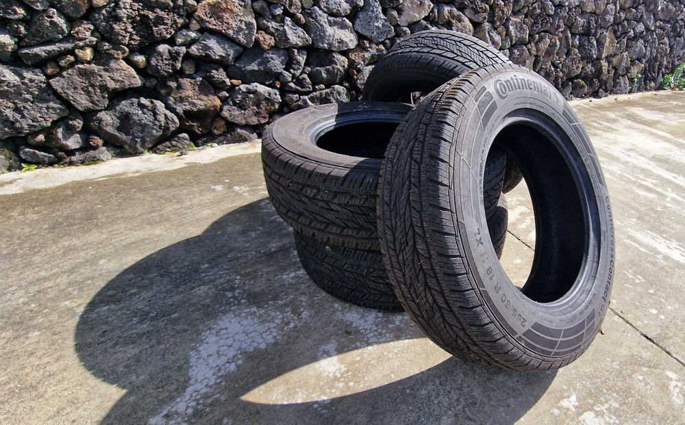 Pneus Continental 255/60 R18 H XL