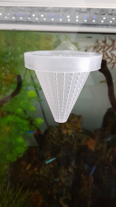 Alimentador para peixes