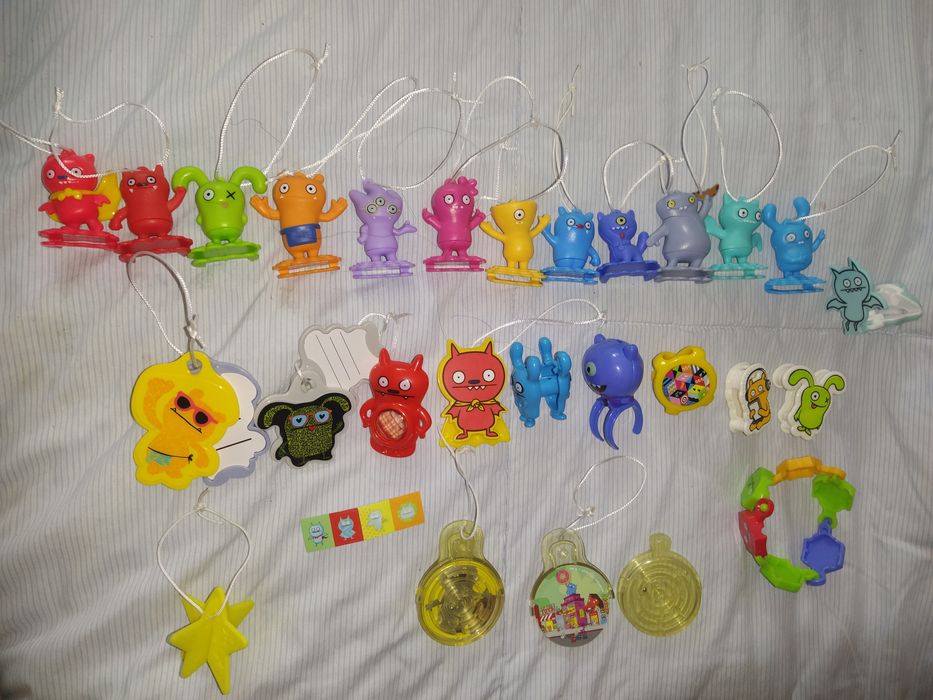 Коллекция Киндеры игрушек Ugly Dolls, Ляльки з характером