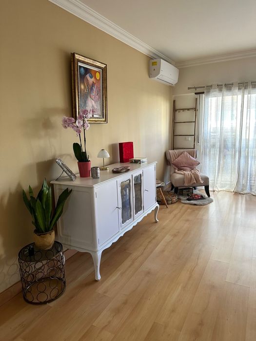 Apartamento t2 Massama Norte
