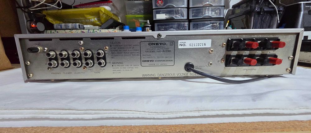 Amplificador ONKYO A-08    100% Funcional