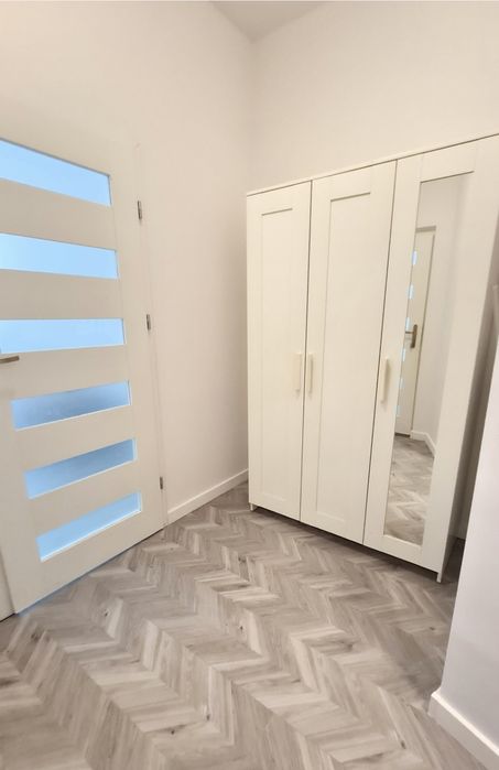 Dwupokojowe w centrum z osobną kuchnią