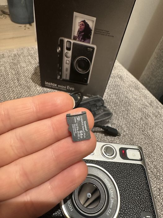 Instax mini evo black