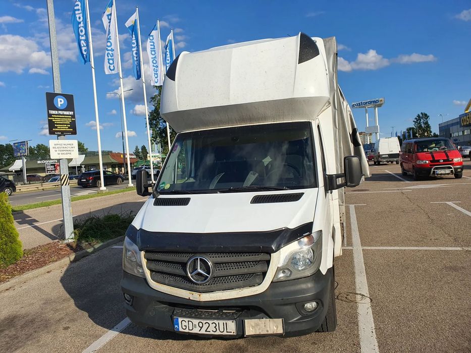 Mercedes-Benz Sprinter Lamar