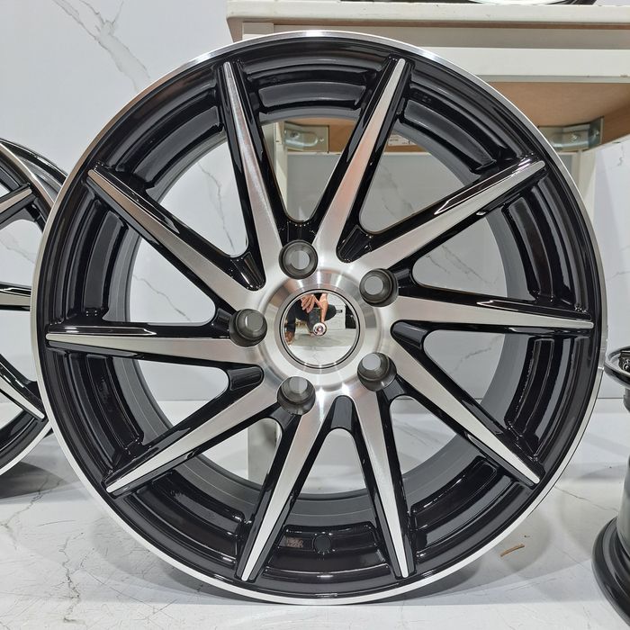 Jantes 15" LOOK Vossen 5x108 Peugeot Citroën Renault Ford