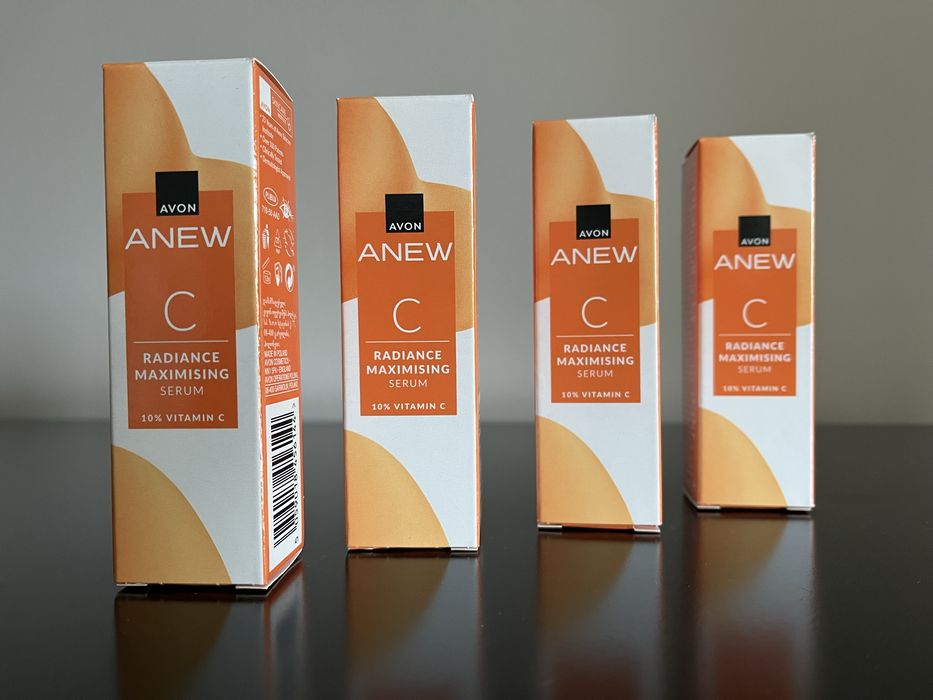 Avon anew rozświetlające serum do twarzy z wit C. 10 ml