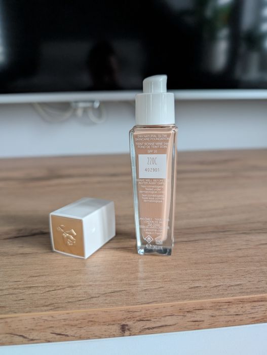 Lancome Idole Ultra Wear Care &Glow 220 C