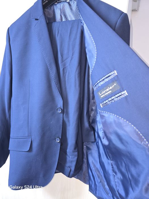 Garnitur granatowy męski