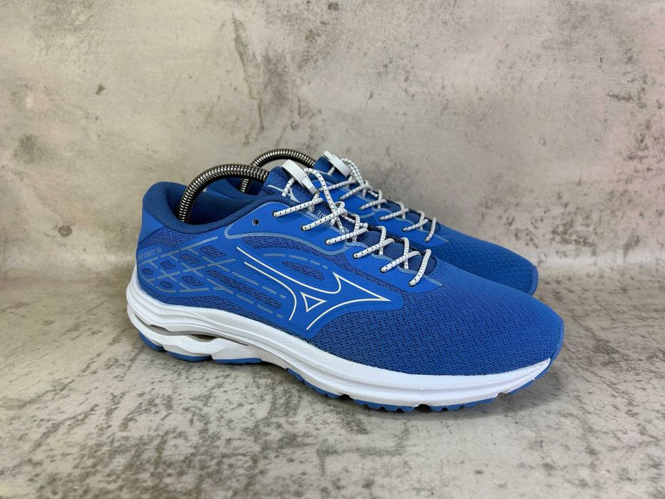 Кроссовки Mizuno Wave Equate 8