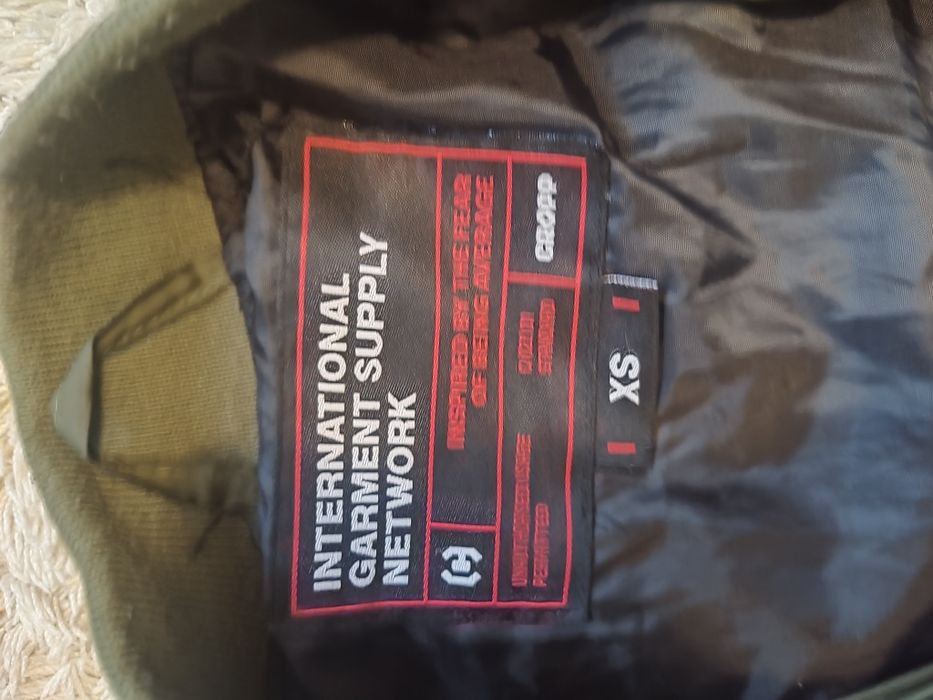 Kurtka bomberka Cropp XS