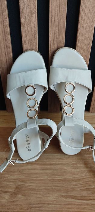 Sandałki damskie 40 nowe