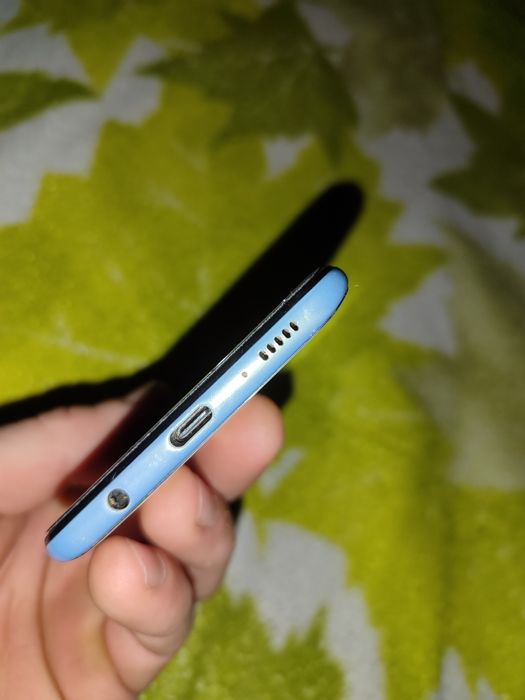 Продам обменяю Самсунг а 50