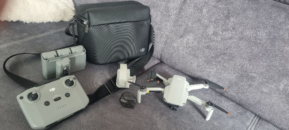 Dji mini 2 combo 4 baterie hub