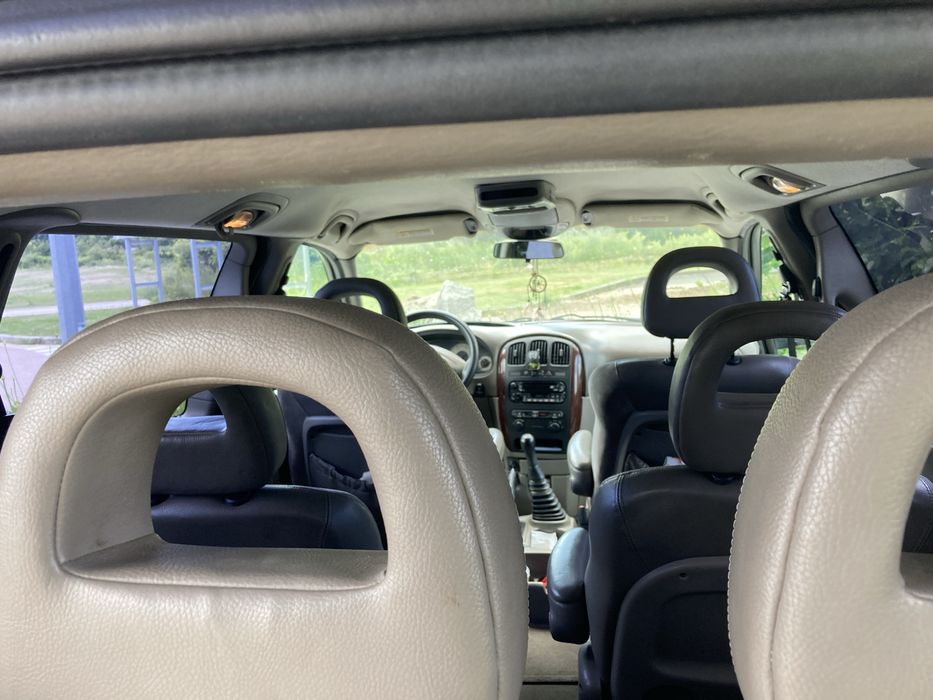 Chrysler voyager