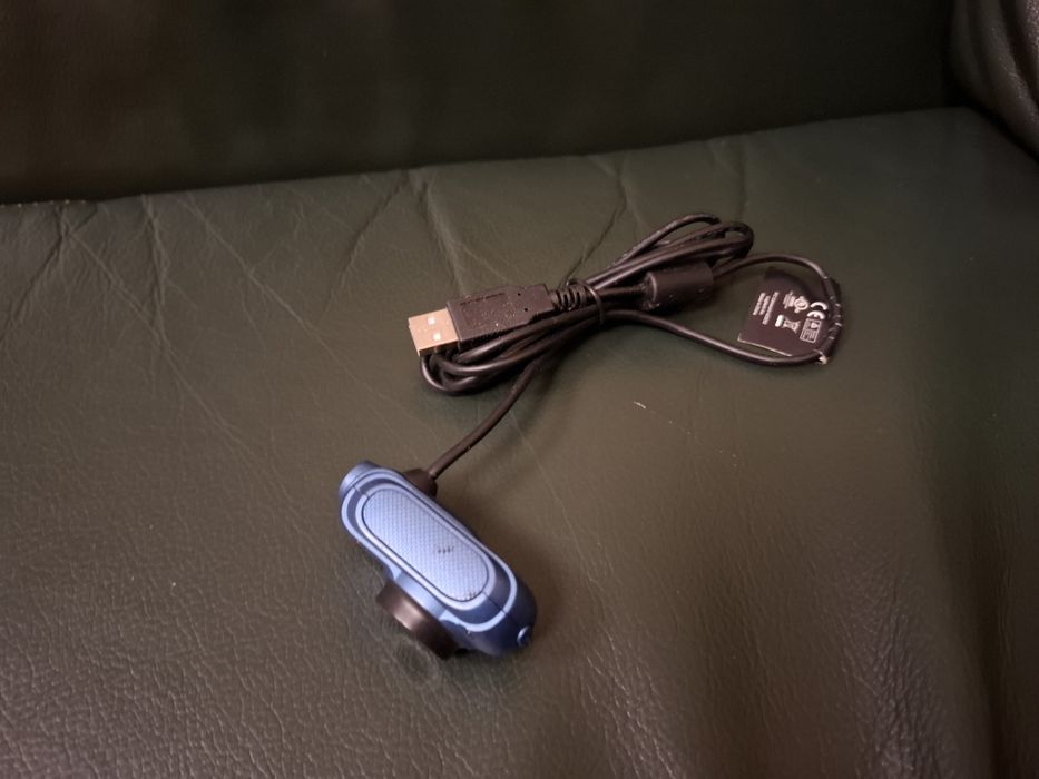 Kable VGA, DVI, Displayport, hub USB i przejśc. PS2, 11 szt DO 20.12