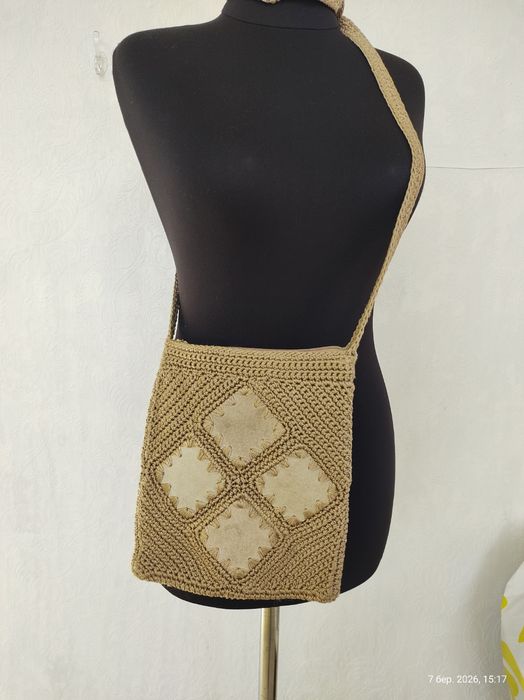 Плетена сумка кросбоді