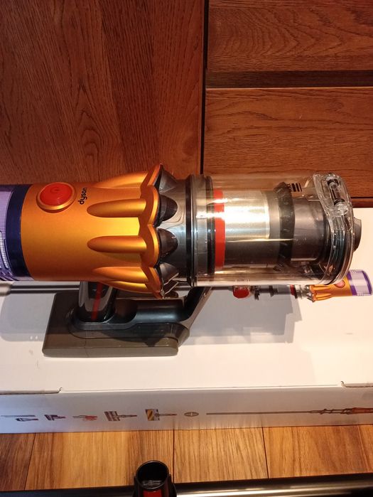 Dyson V12 absolute