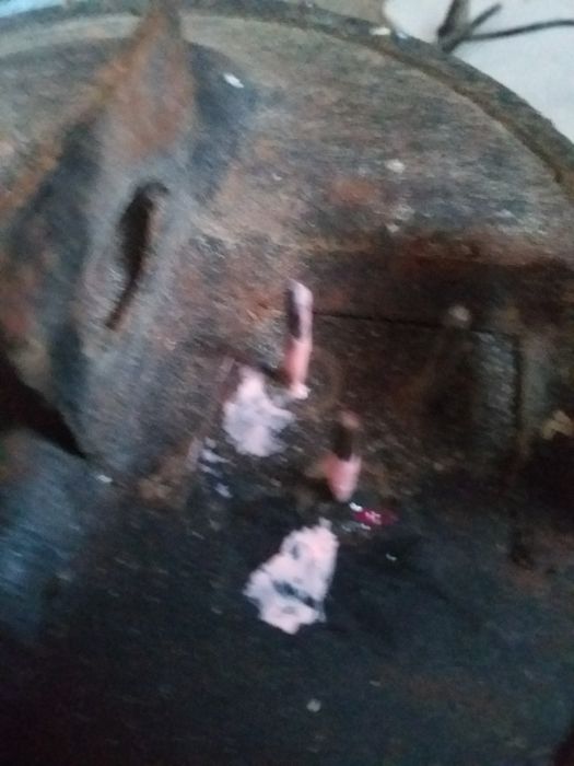 Компресор холодильника,електродвигун.