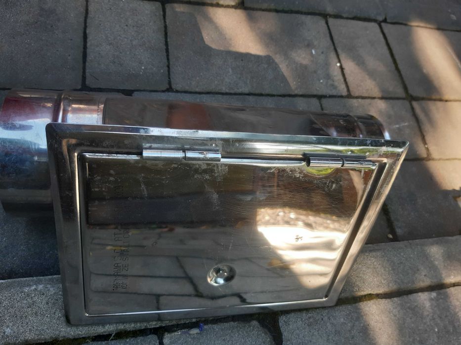 Wyczystka z drzwiczkami kwasoodporna Tarnawa ,13 cm