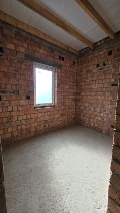 Продається 3х кімнатна зданий в експлуатацію таунхаус на Спортивній