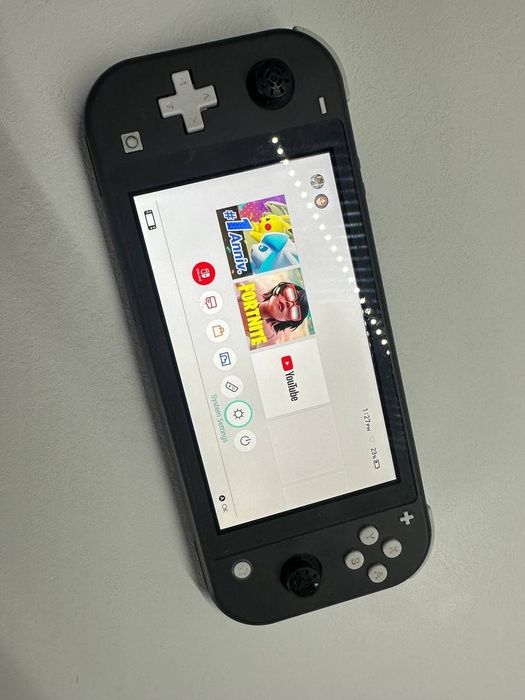 Nintendo switch lite 32gb