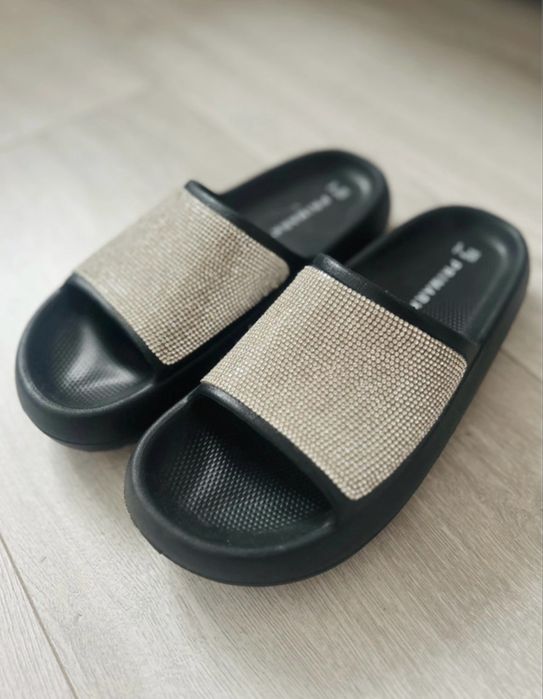 Sliczne klapki glamour Primark blyszczace roz 39