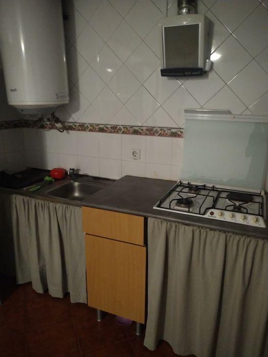 Quarto independente com casa de banho e mini kitchenet