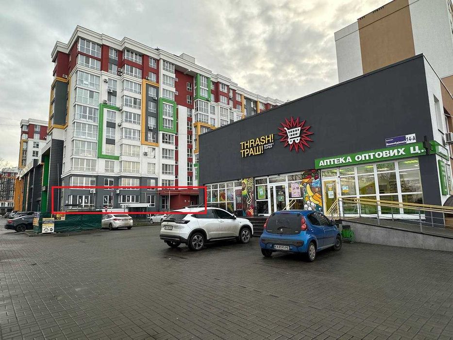 Оренда комерційного приміщення Біля Трашу, Чабани, Фасад, Трафік