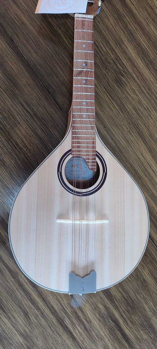 Bandolim Novo com Saco/Mochila