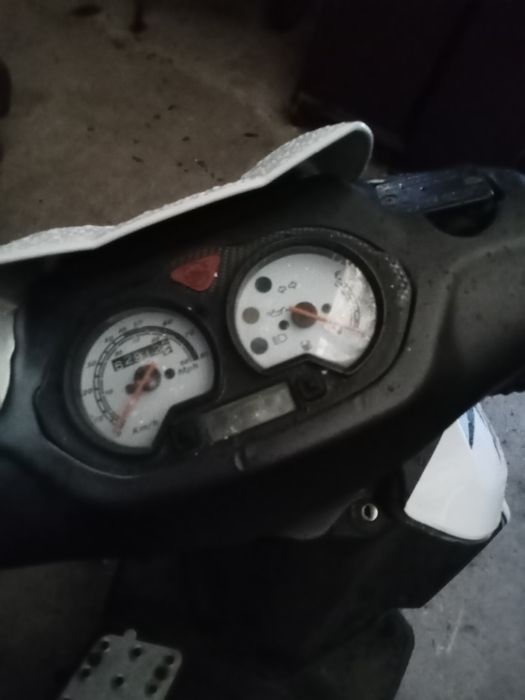 Vendo scooter nova boa máquina