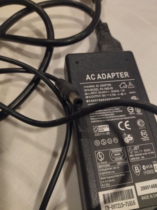 Carregador para computador portátil