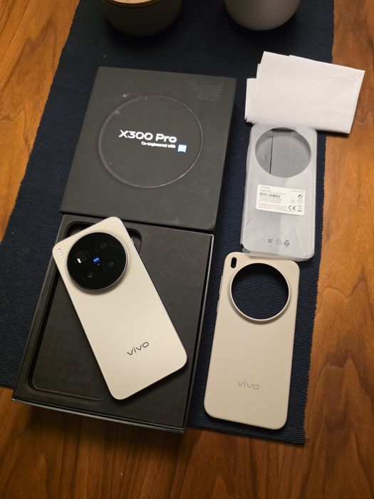 Vivo X300 Pro 16GB 512GB NOVO. Troca/retoma. Fatura, garantia, caixa, acessórios