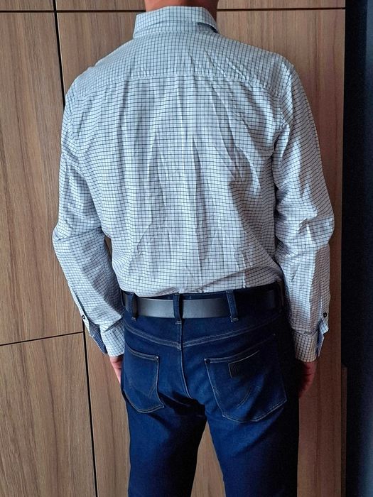 Męska koszula rozm. L firmy Ochnik model KOSMT-0098