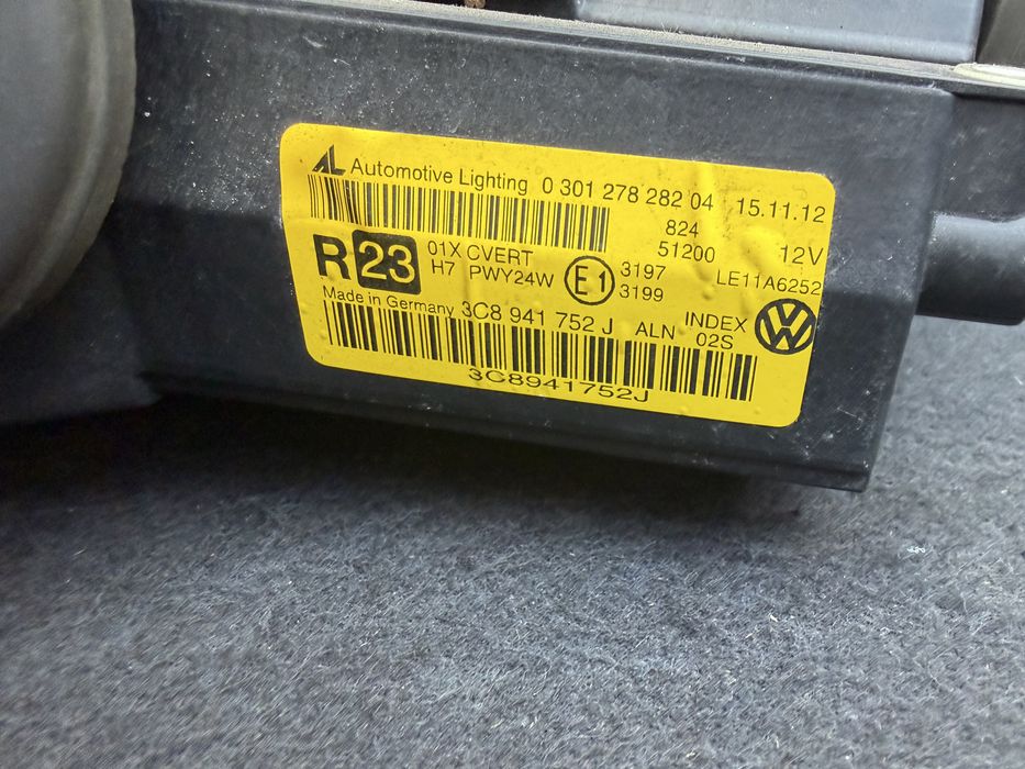 Lampa prawa przod vw cc passat bi xenon