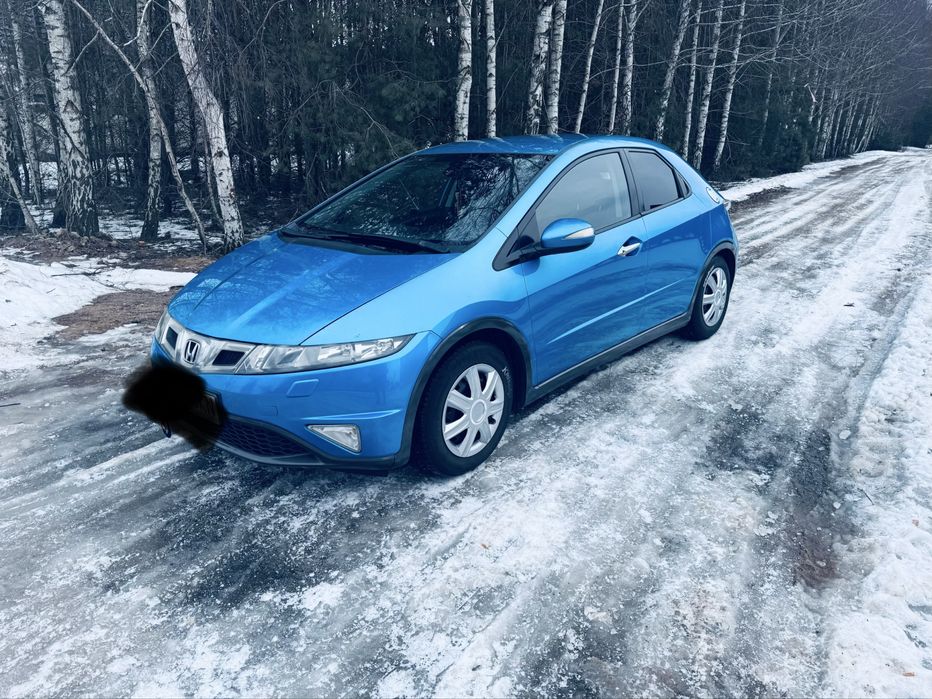 Sprzedam Hondę Civic 1.8 140 km benzyna
