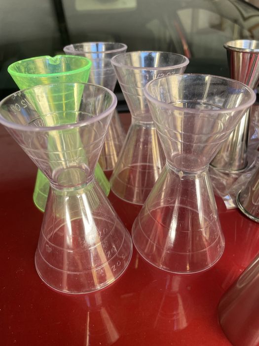 Jiggers, medidores ou doseadores de Bar