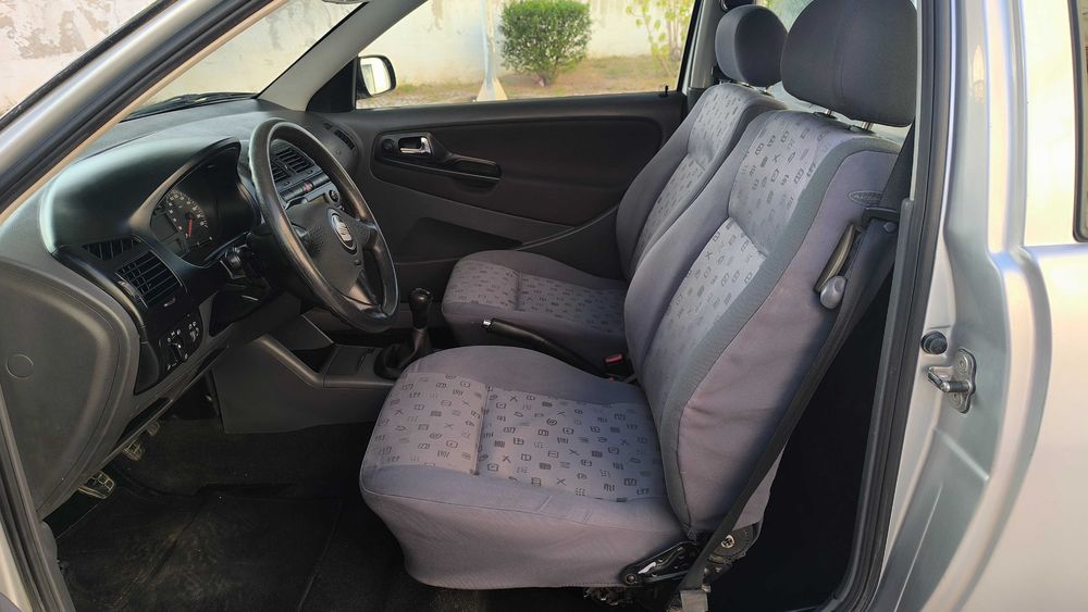 Seat Ibiza Van 1.9 SDI em muito bom estado geral