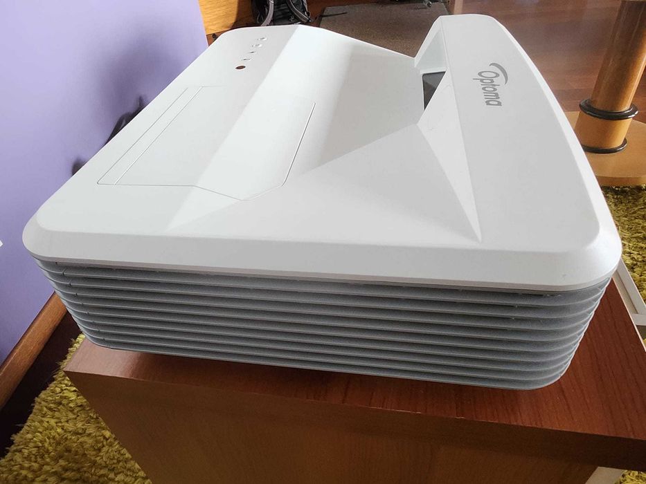 Projektor Optoma EH320UST